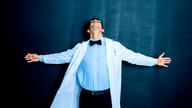 Wissenschaftler-Klischee steht an der Tafel